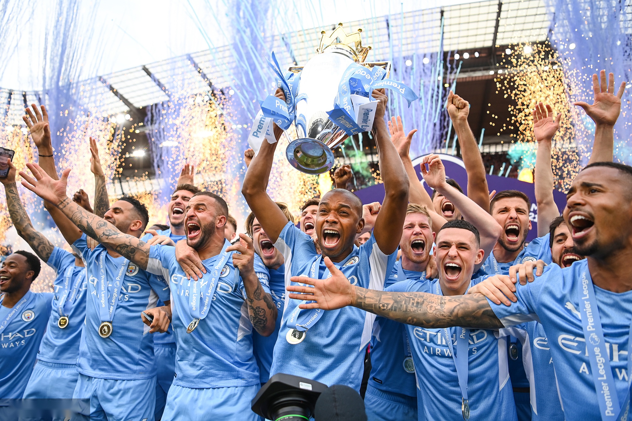 超越了传奇 超越了传奇